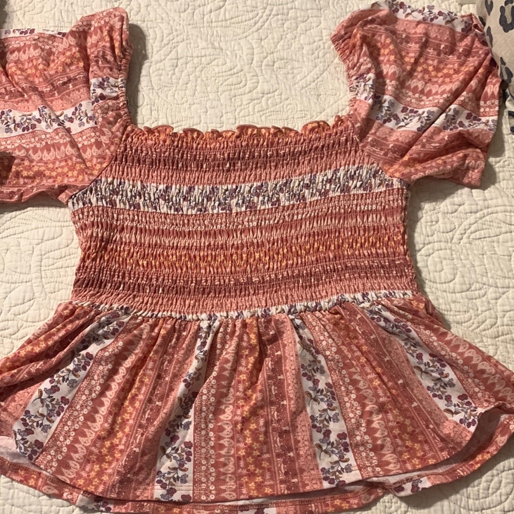 Gypsies and moon dust brand off the shoulder top. Like new. Size medium.